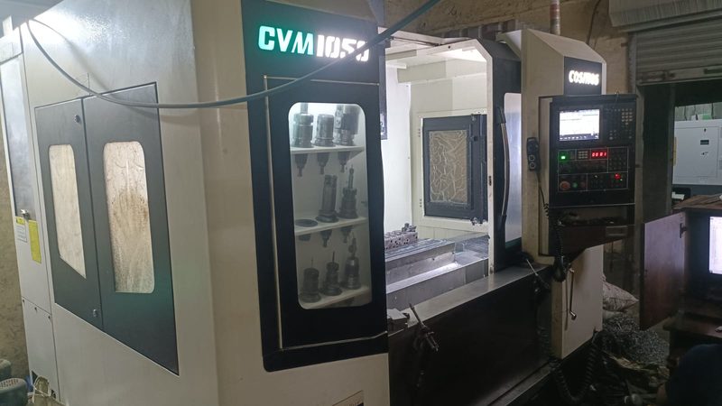 Cosmos CVM 1050 CNC VMC